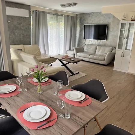 Sea Family House In Sarafovo Burgas, With Garden Бургас